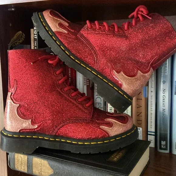 Rare! Dr. Martens 1460 Pascal Flame Red Glitter Boots Women's Size 7 - Picture 13 of 14